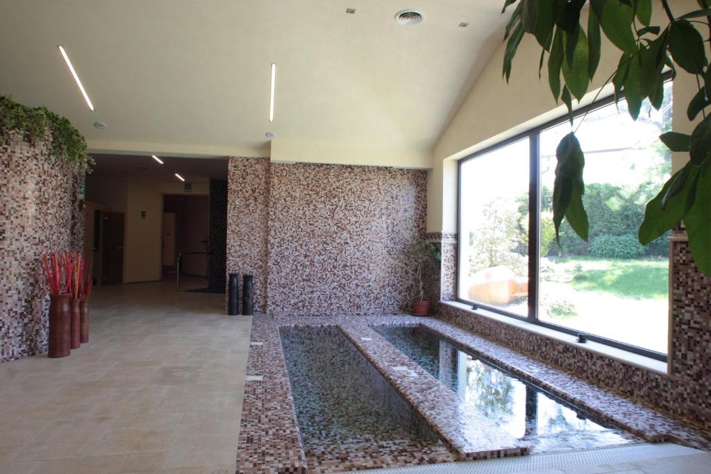 Bazén v ubytování Hotel Relais dei Normanni nebo v jeho okolí