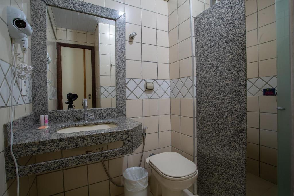 Koupelna v ubytování Hotel Apollo