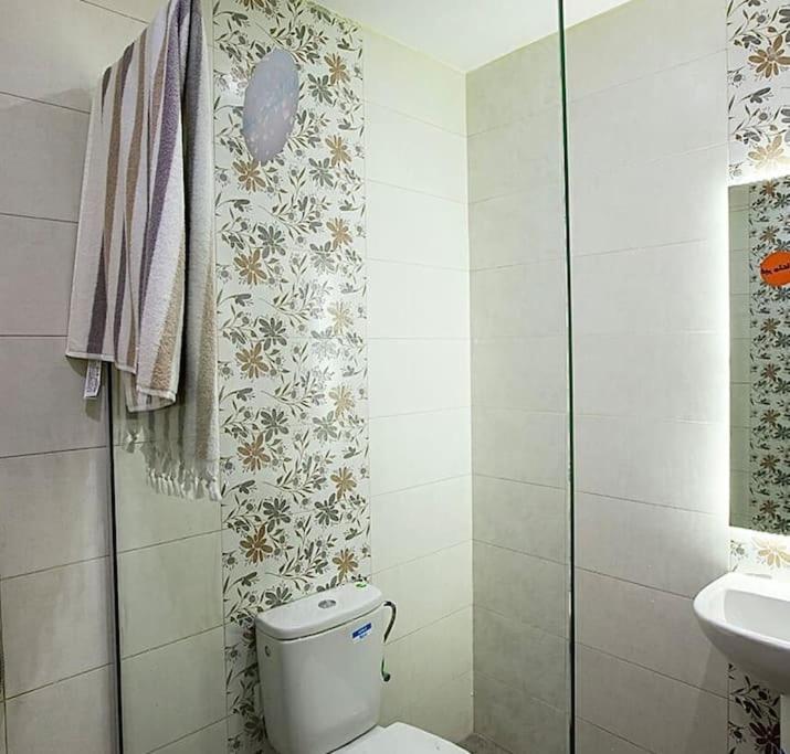 A bathroom at Appartment In City KeeCh