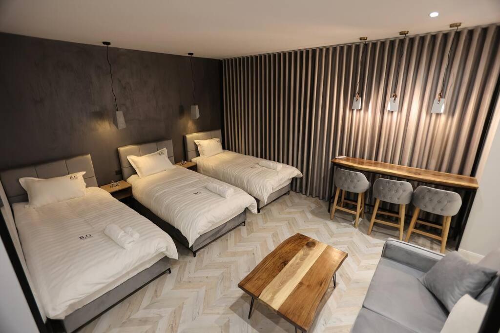 B.G Luxury Suites - Image 6