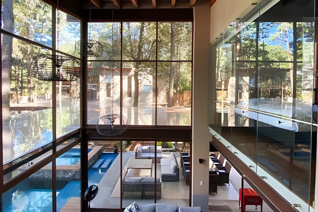 Casa de descanso con alberca propia y jacuzzi - Casa De Cuatro Dormitorios