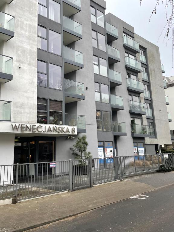 Wenecjanska Comfort Apartment, free parking, self check-in 24h - 9