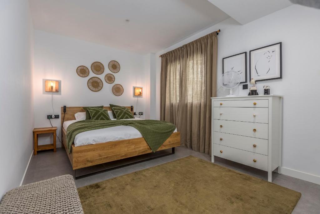 Posteľ alebo postele v izbe v ubytovaní Mirador Estepona Hills Casa Bonita