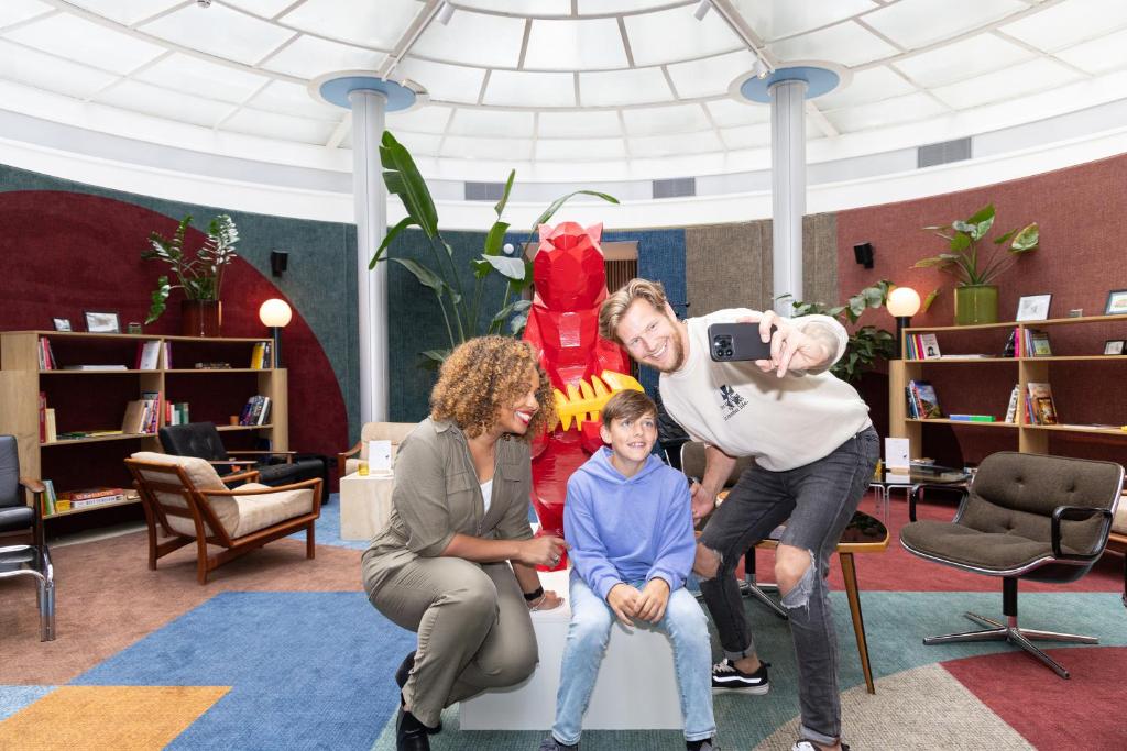 Motto By Hilton Rotterdam Blaak - Resim 4