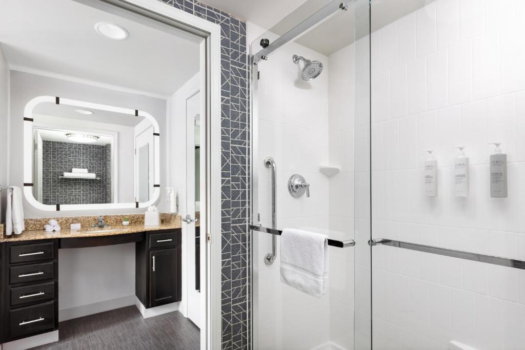 Homewood Suites by Hilton Manchester/Airport - Suite 1 Chambre Lit King-Size - Non-Fumeurs