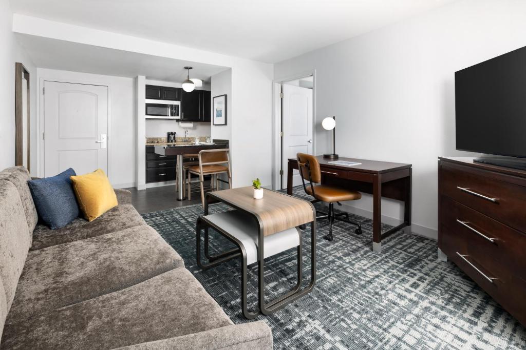 Homewood Suites by Hilton Manchester/Airport - Suite 1 Chambre Lit Queen-Size - Non-Fumeurs