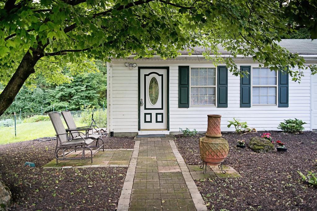 Berry Patch BnB - King Studio