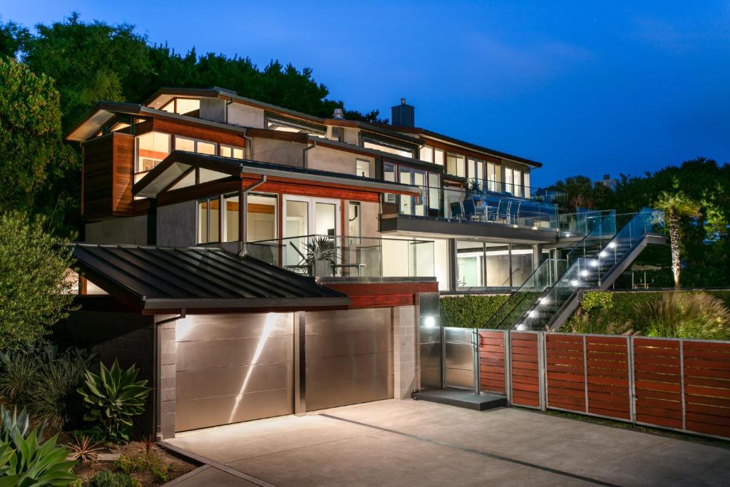 Gallery image of Mill Valley Modern Retreat in Mill Valley