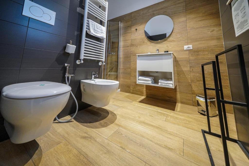 Run House 07 Rooms & Apartments - Tweepersoonskamer Met Balkon