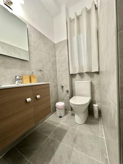 Central House in Plaka - 16