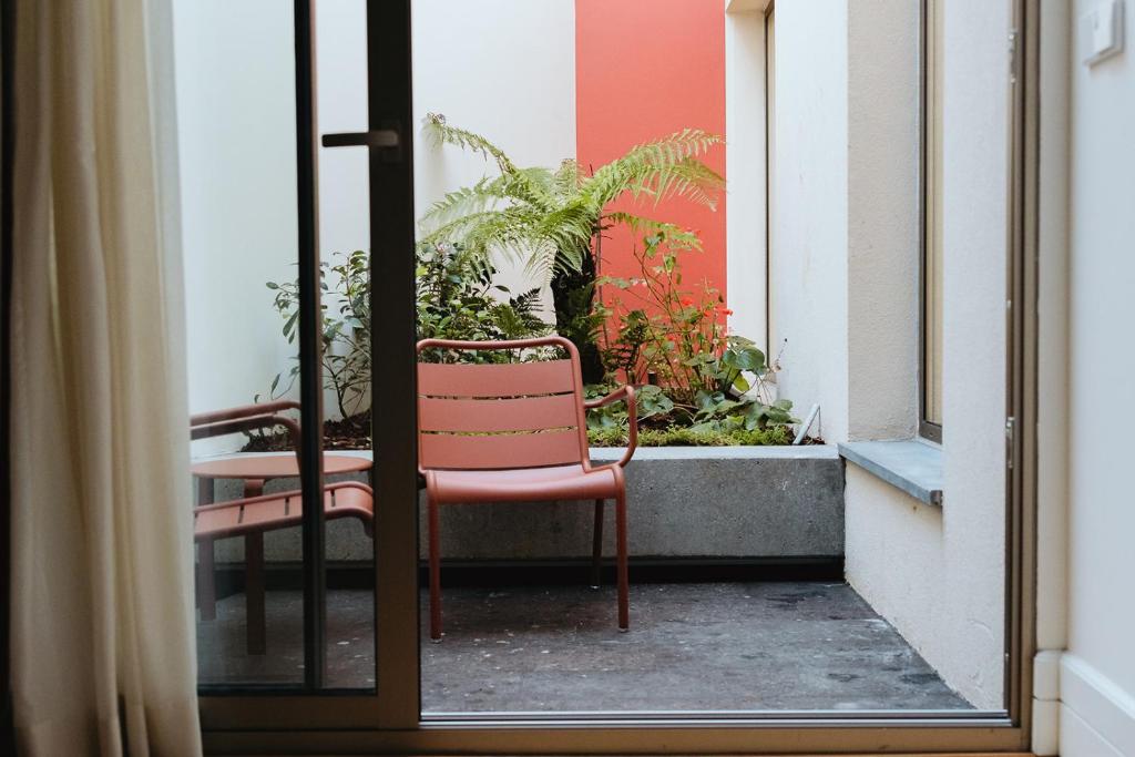 NINE DOTS Azorean Art Boutique Hotel - Resim 14