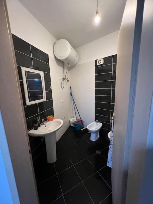 Asli's Comfy Studio APT - Image 3