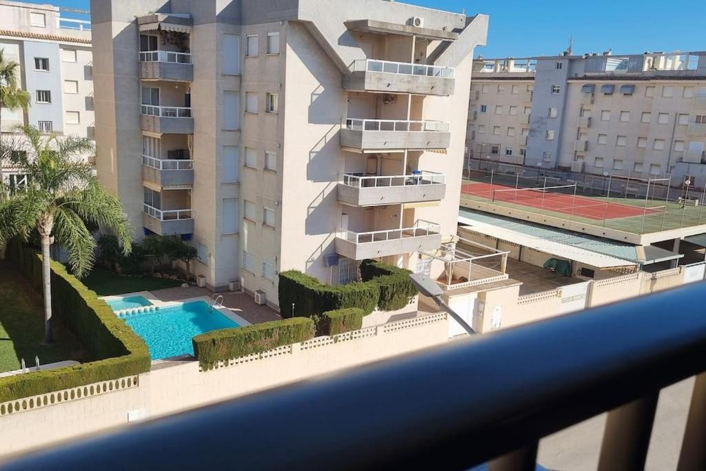 Bazén v ubytování Coqueto Apartamento en la Playa nebo v jeho okolí
