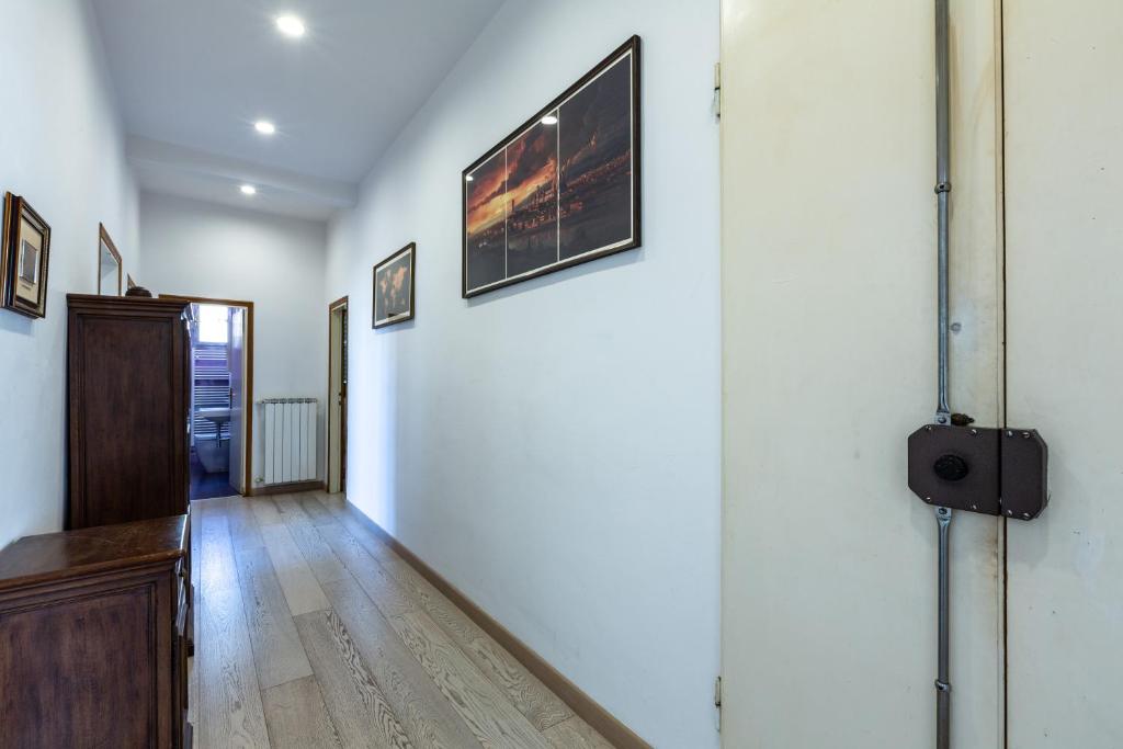 TV a/nebo společenská místnost v ubytování Accogliente casa a Pontassieve