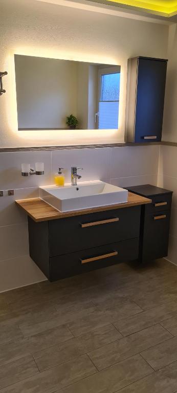 Noahs Apartments - 10