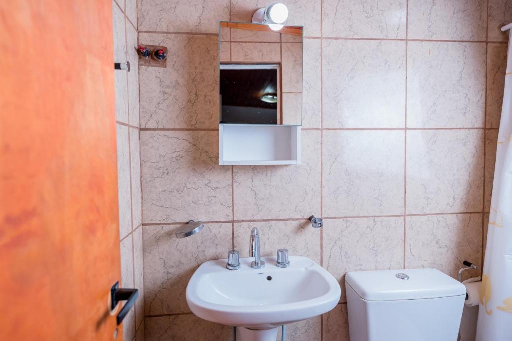 Hotel Alojamiento Raque-Lito