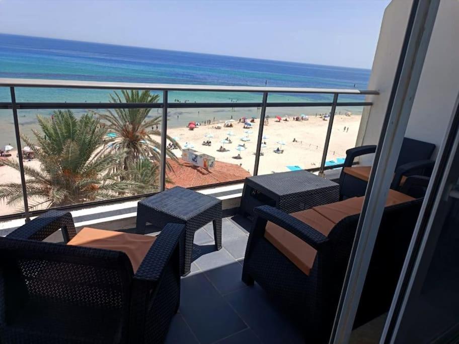 Fotografie z fotogalerie ubytování Appartement avec une superbe vue mer v destinaci Sousse