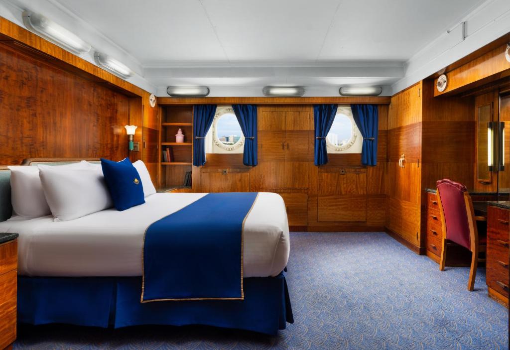 The Queen Mary - Sala Familiar Con Rey Y Gemelo