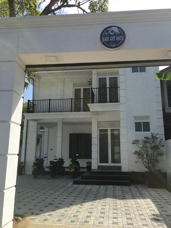 Black and White Rest, Kurunegala Updated 2024 Prices