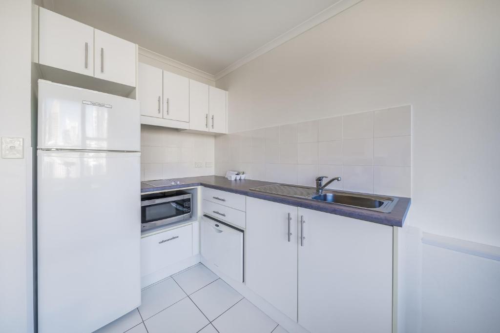 Oaks Sydney Hyde Park Suites - Resim 21