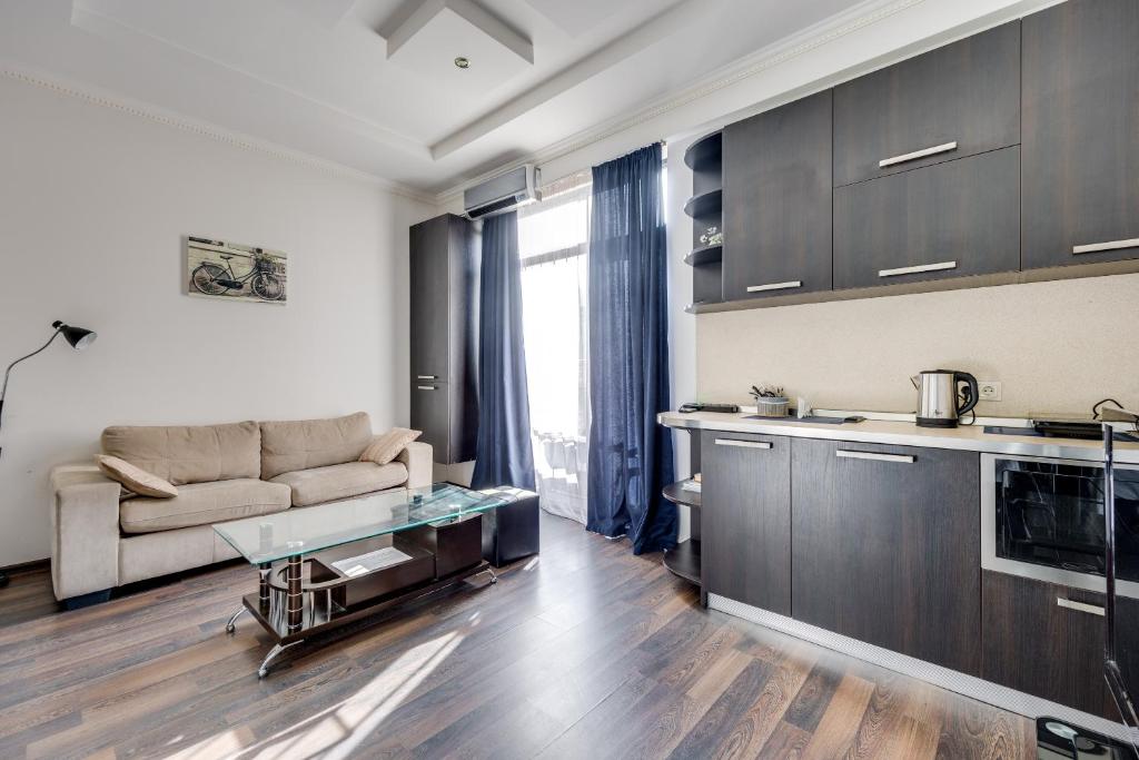 Sololaki Inn - One-Bedroom Apartment