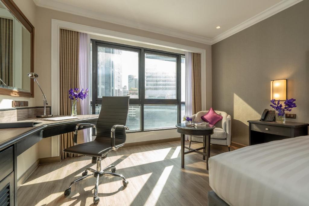 NH Bangkok Sukhumvit Boulevard - Deluxe Skyline King Room