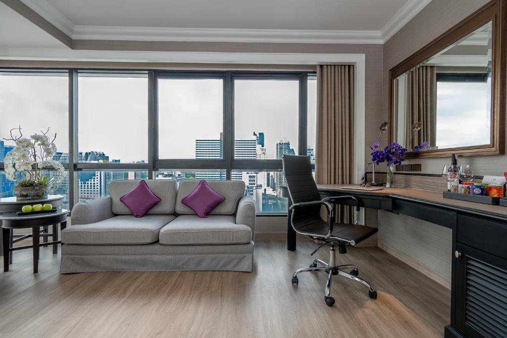 NH Bangkok Sukhumvit Boulevard - Corner Triple Room