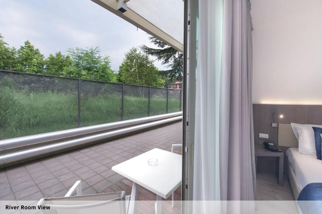 Een balkon of terras bij Seven Park Hotel Lake Como - Adults Only