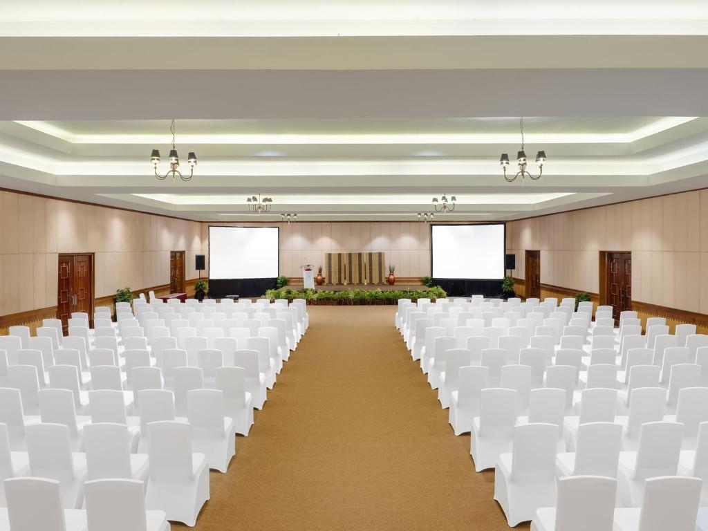 Konferenční prostory v ubytování Indra Maya Pool Villas