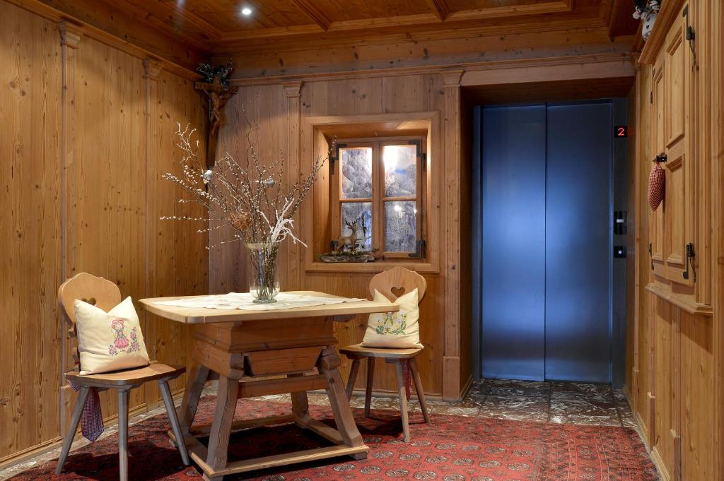 Fotografie z fotogalerie ubytování Hotel Schwarzer Adler v destinaci Hippach