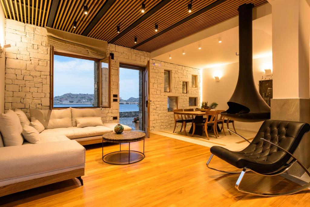 Posezení v ubytování Casa di Plaka