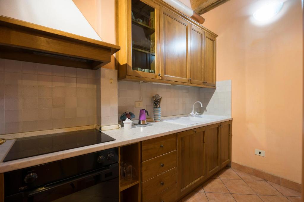 Kuchyňa alebo kuchynka v ubytovaní Ruote Apartment first