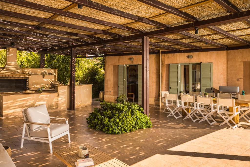 Zahrada ubytování Absolute Villa by Stylish Stays