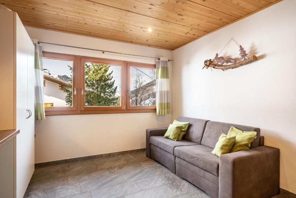 Posedenie v ubytovaní Seppnerhof Ferienwohnung Enzian