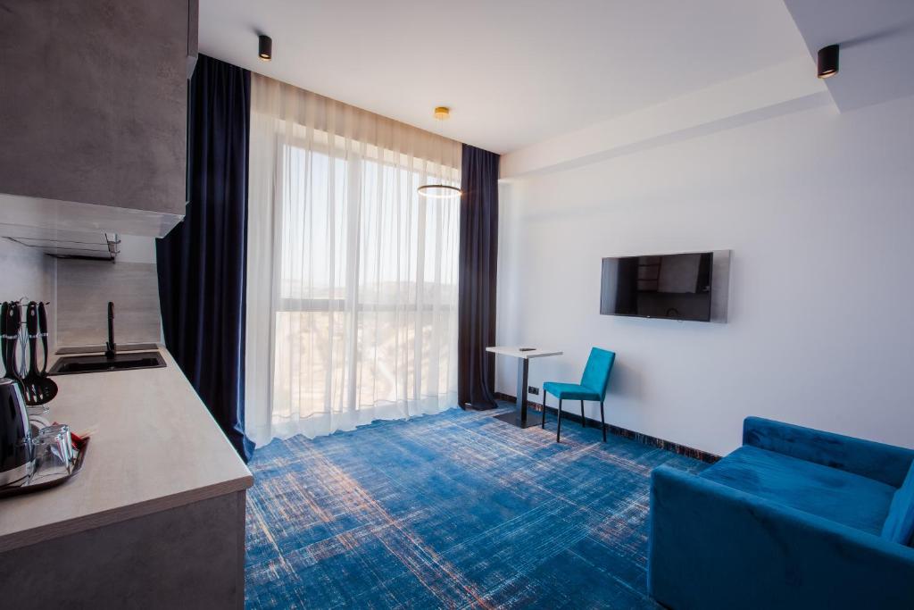 Gino Seaside Tbilisi, Trademark Collection by Wyndham - Queen Suite - Forest View
