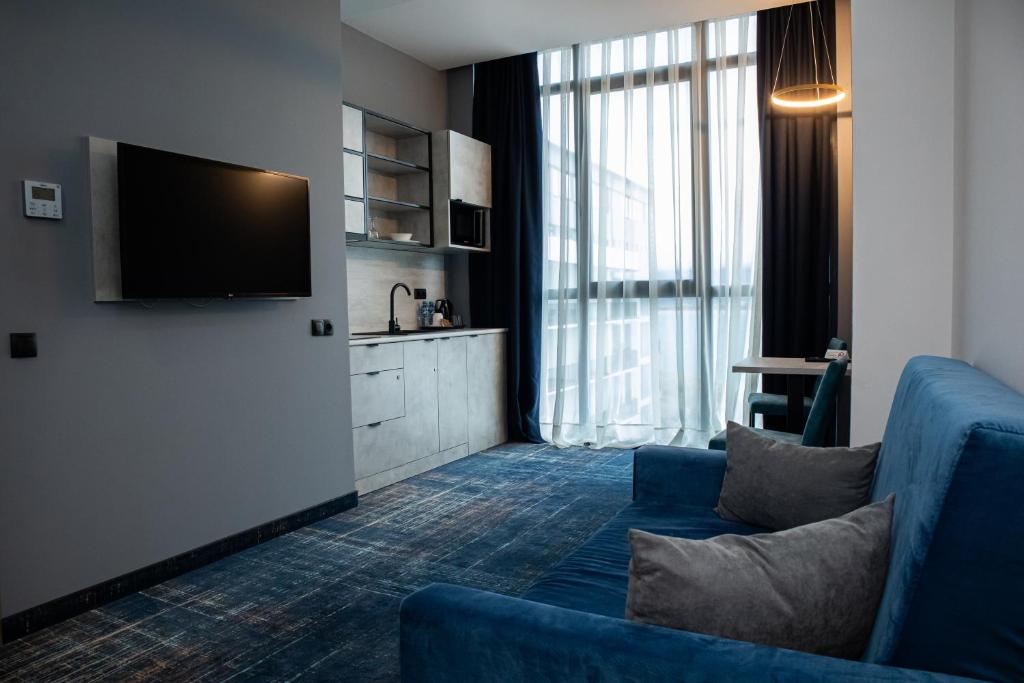 Gino Seaside Tbilisi, Trademark Collection by Wyndham - Queen Suite - Sea View