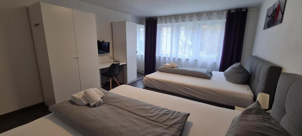 Noahs Apartments - 8