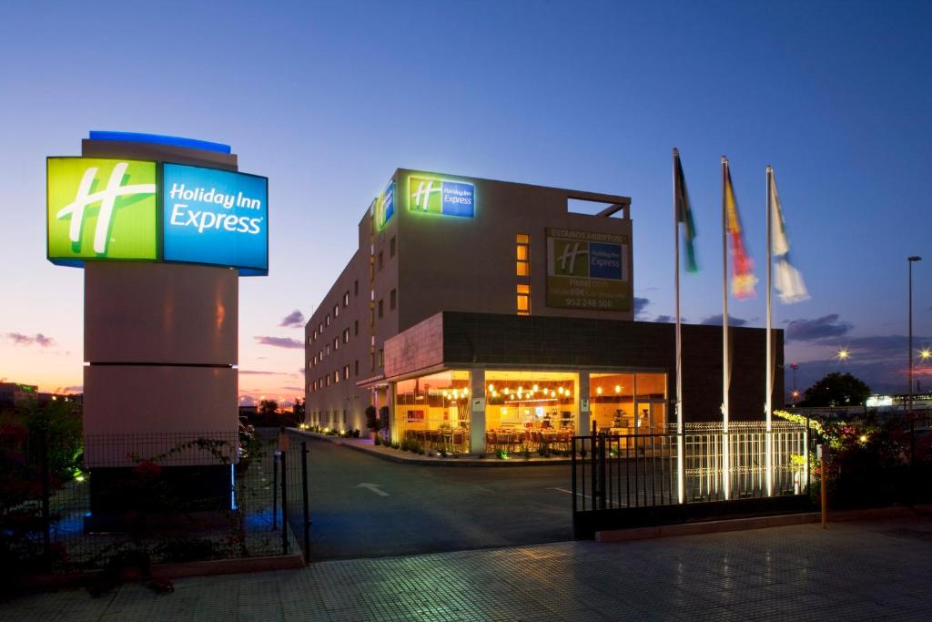 Holiday Inn Express Málaga Airport by IHG - Resim 11