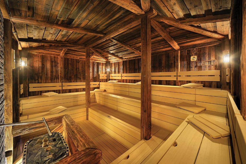 
Deluxe double room with sauna access
