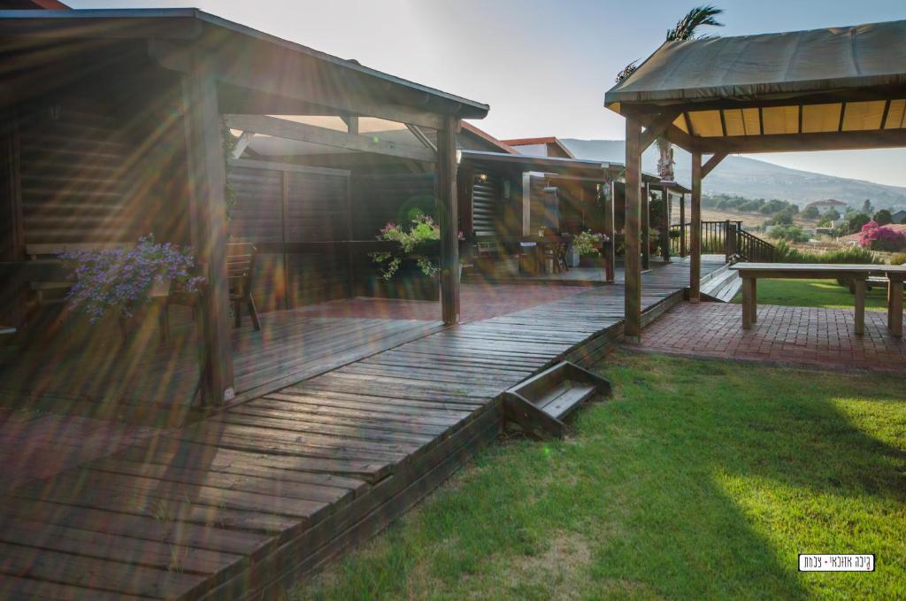 Zahrada ubytování Avigail Guest House