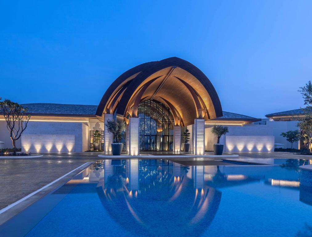 Bazén v ubytování Anantara Mina Ras Al Khaimah Resort nebo v jeho okolí