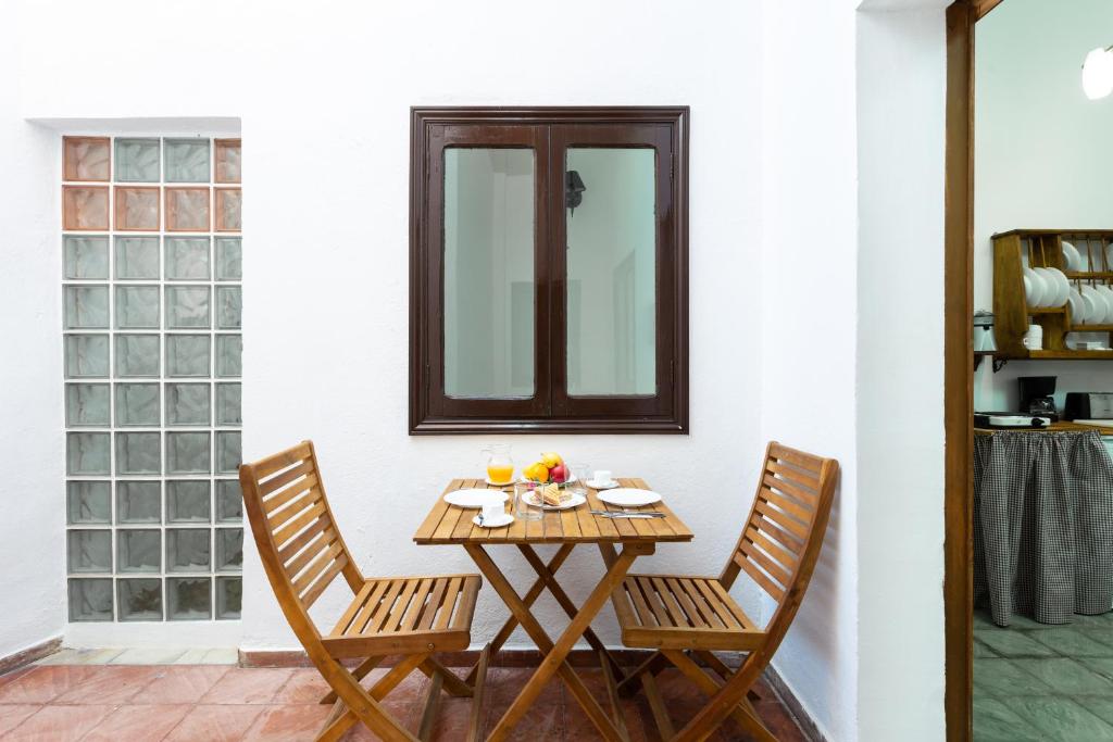 Fotografie z fotogalerie ubytování El Hostal del Cubo v destinaci San Juan de la Rambla