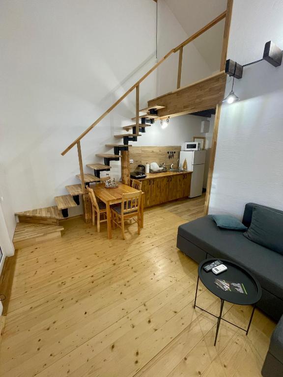 Kuchyň nebo kuchyňský kout v ubytování Nafta Aparts & Villas