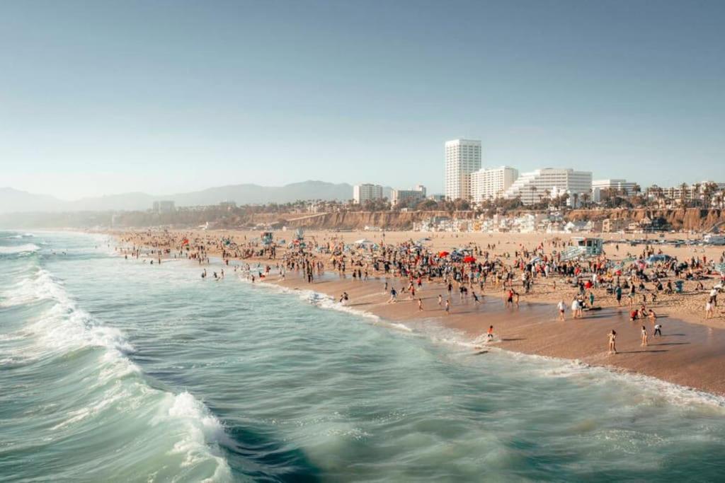 Hotel 9 Advantages Center Santa Manica, Gallery image of 9 Advantages Center Santa Manica in Los Angeles