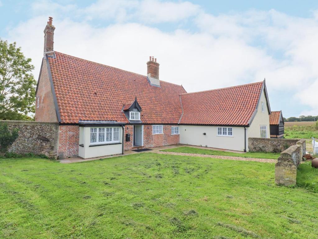 West House Farm, Leiston (updated prices 2024)