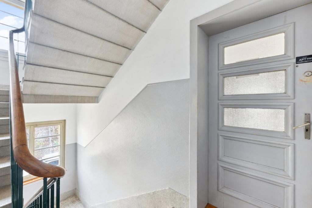 Homey Comfort in Oerlikon - Resim 10