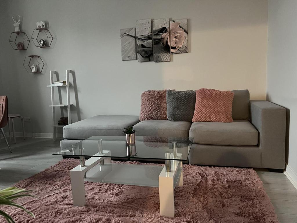 Captivating 2Bed Apartment in Kirkcaldy, Kirkcaldy (updated prices 2024)