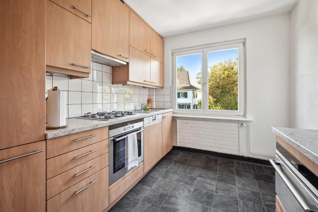 Homey Comfort in Oerlikon - Resim 32