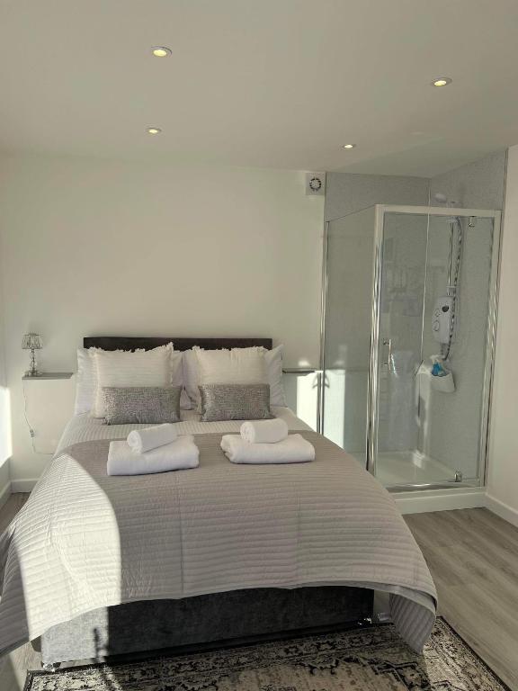 Mudeford Gem Accommdation - One-Bedroom Apartment