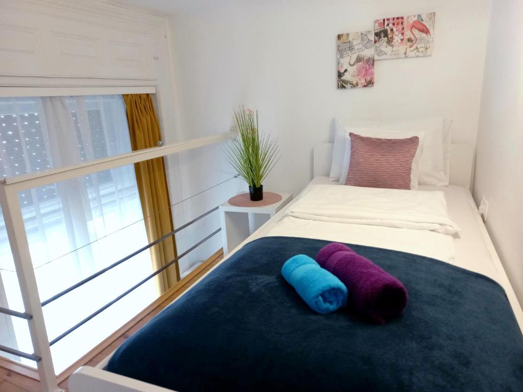 Posteľ alebo postele v izbe v ubytovaní Mariann's modern apartment in the city center